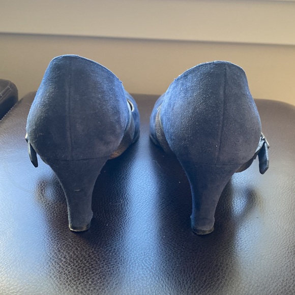 Anyi Lu The Tracy Navy Suede Heels - Picture 5 of 8